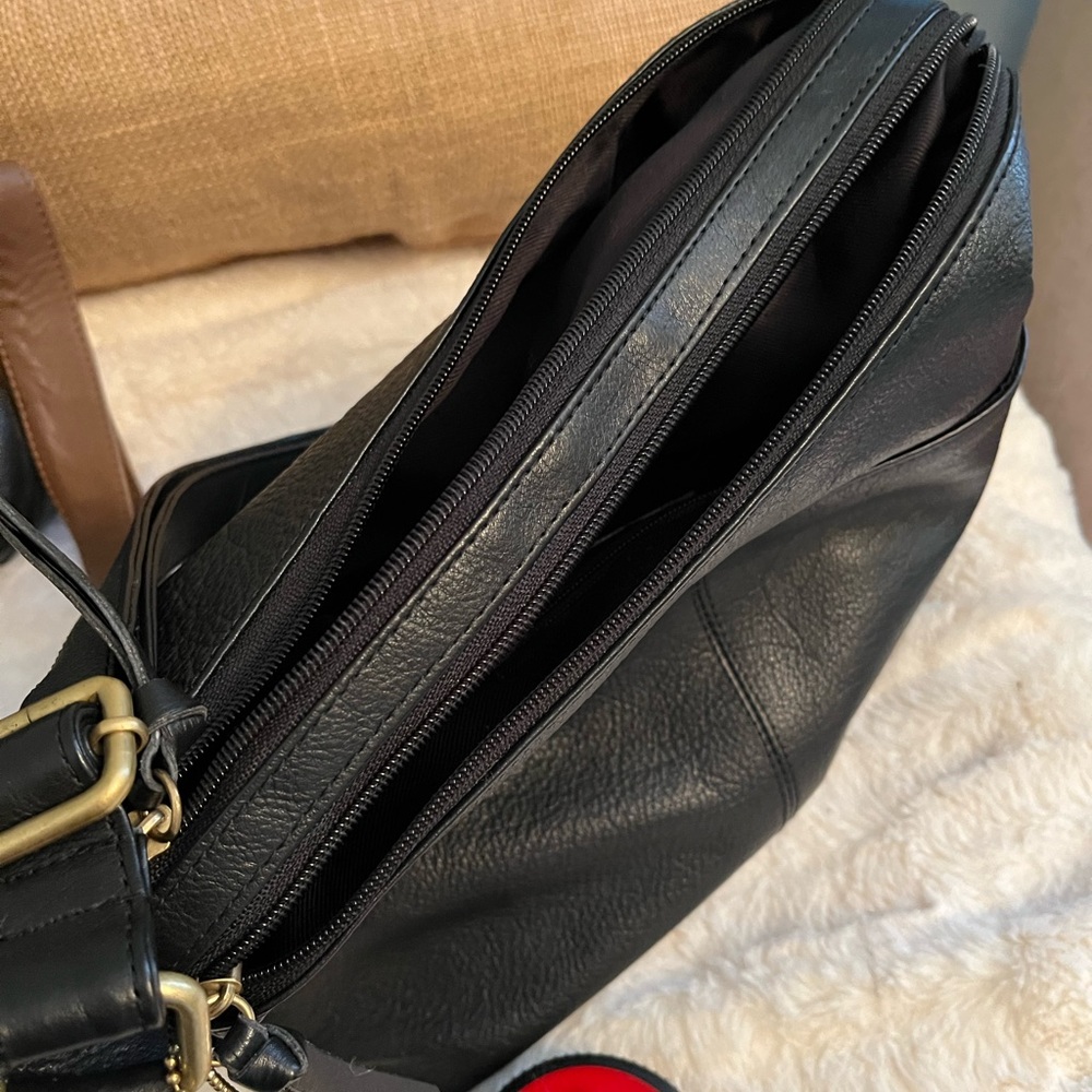 Two Leather Purses - image 5